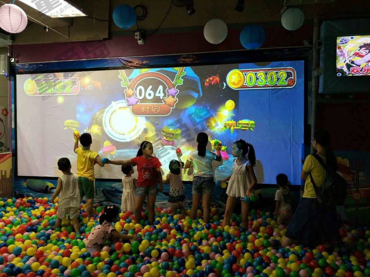 墙面互动投影